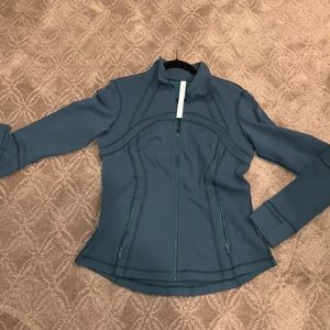 NWOT Lululemon forest grn define jacket sz 12